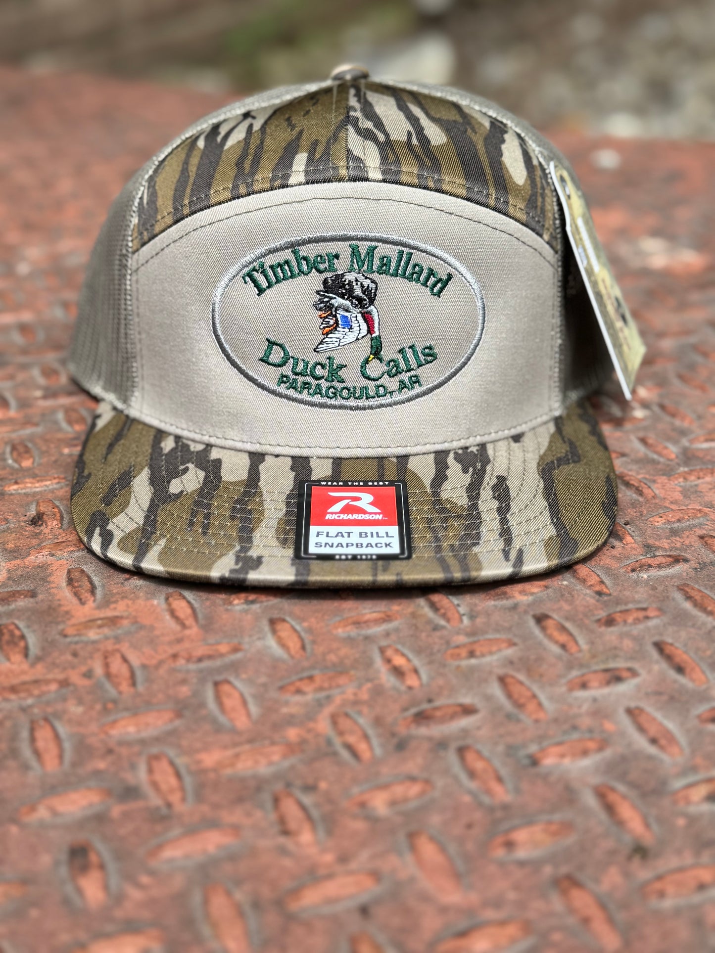 TMDC RICHARDSON MOSSY OAK BOTTOMLAND 7 PANEL TOBACCO POUCH CAP